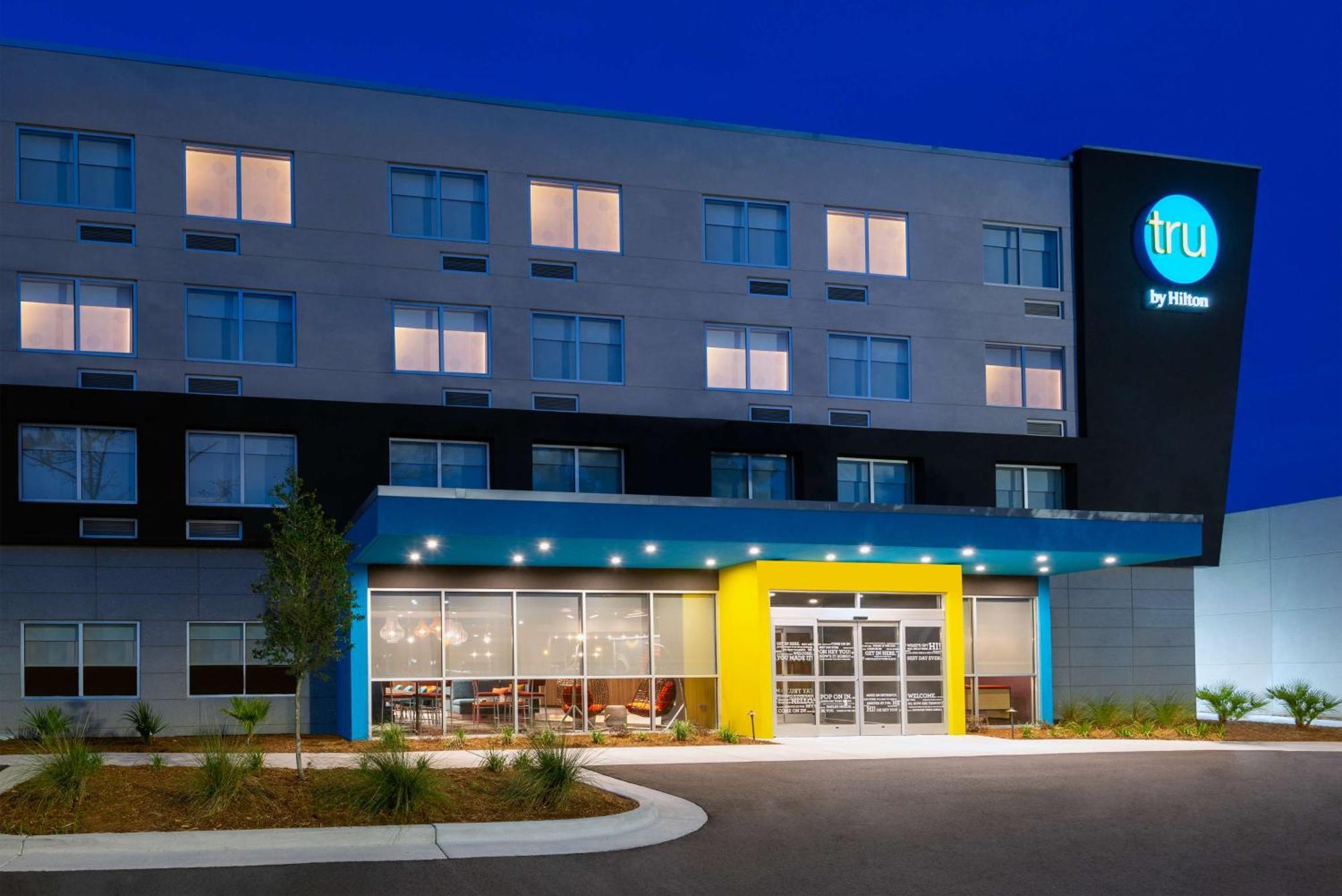 Tru By Hilton Wilmington Hotel Екстериор снимка